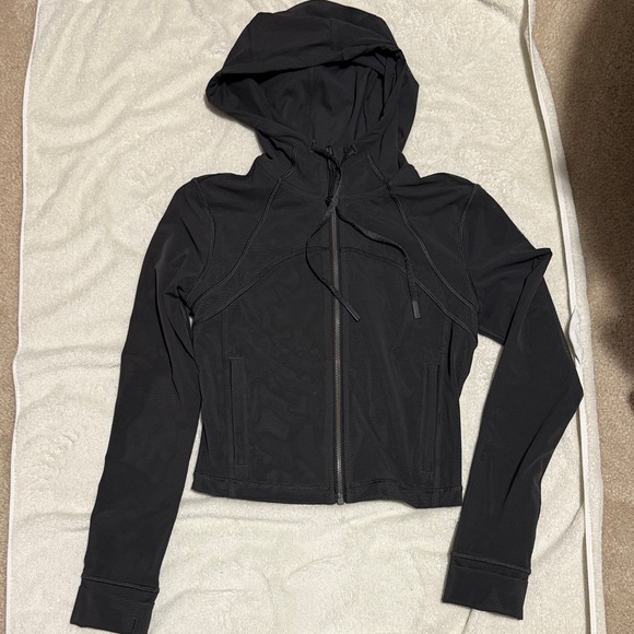 Lululemon Define Cropped hoodie: Mesh 4 - Picture 1 of 4